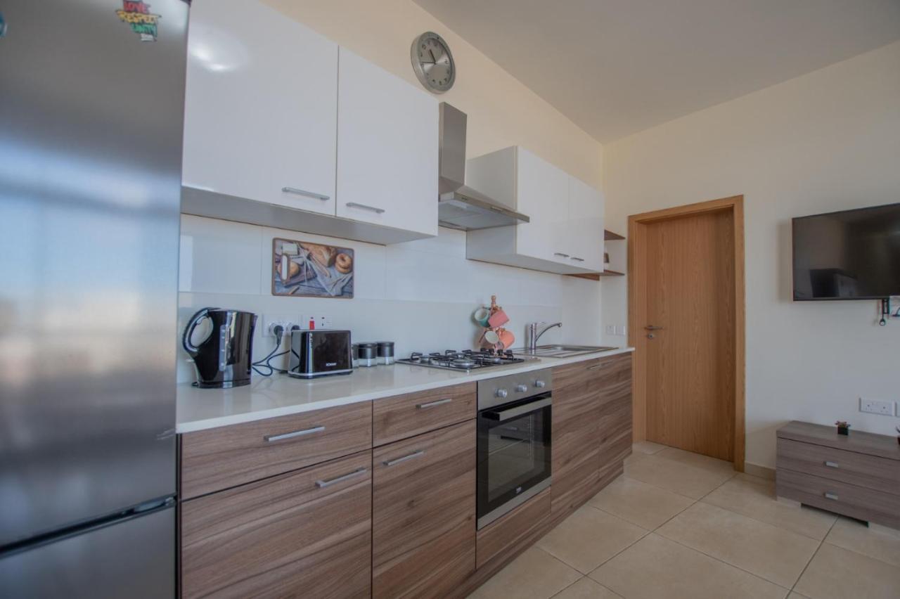 Kernice Penthouse With Sea And Country Views Of Xghajra Exterior photo
