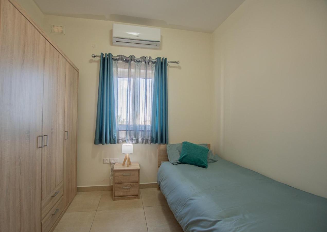 Kernice Penthouse With Sea And Country Views Of Xghajra Exterior photo