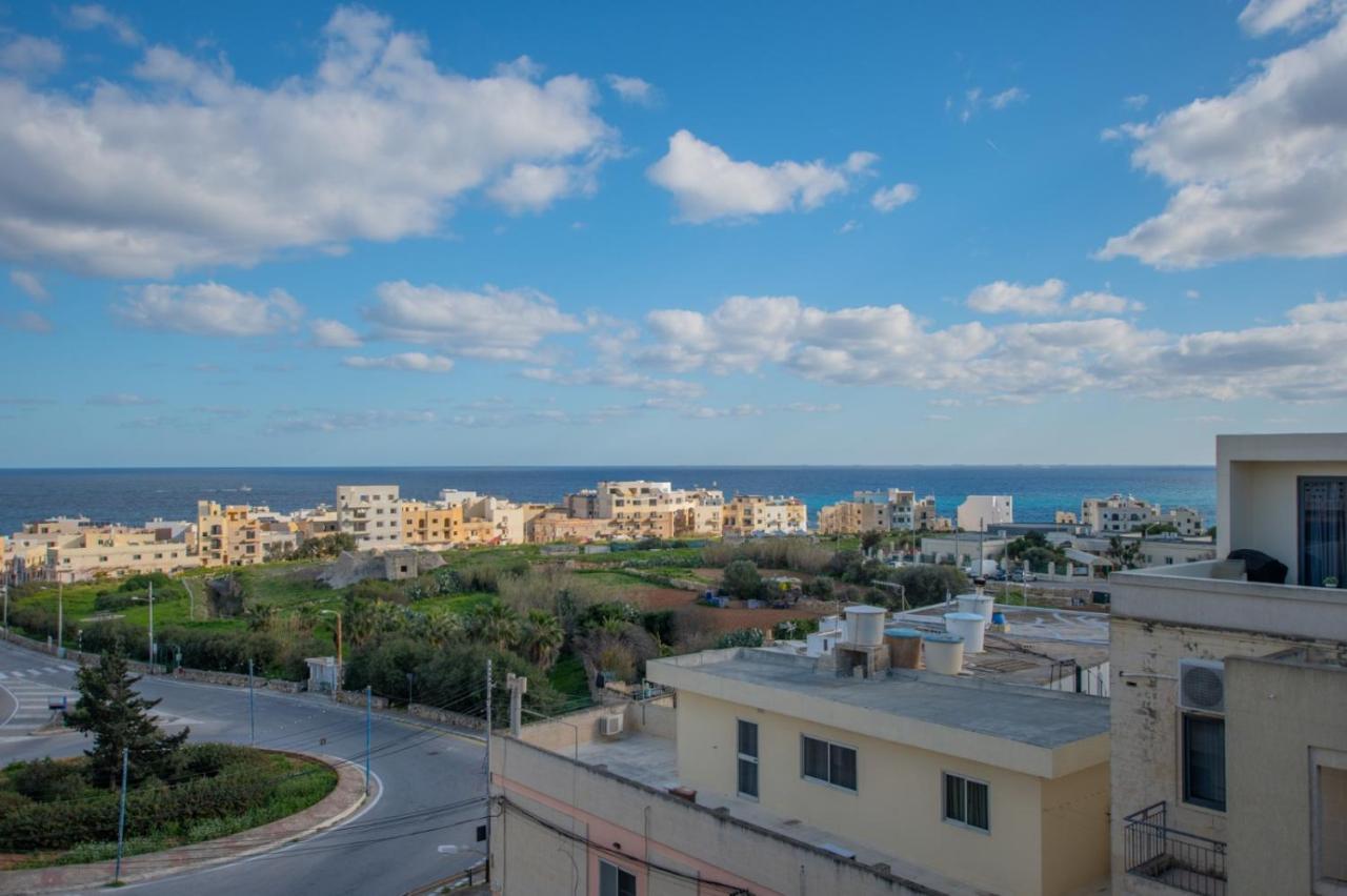 Kernice Penthouse With Sea And Country Views Of Xghajra Exterior photo